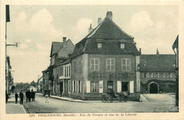 Phalsbourg * La Rue De France Et Rue De La Liberté * Hôtel MACHRIS * Attelage - Phalsbourg