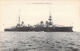 CPA Transports - Bateau - Guerre - Le Cuirassé D'Escadre République - Collection H. Laurent - Navire - Mer - Krieg