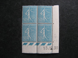 TB Bloc De 4 Coins Daté 04/01/38 Du N° 360,  Neuf X. - 1930-1939