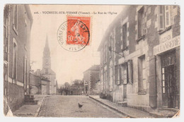 CPA VIENNE.VOUNEUIL-sur-VIENNE.LA RUE DE L'EGLISE - Vouneuil Sur Vienne