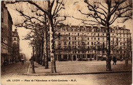 CPA LYON - Place De L'Abondance Et Gaite-Gambetta (427338) - Lyon 7