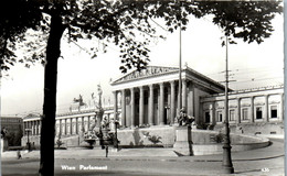39814 - Wien - Parlament - Nicht Gelaufen - Ringstrasse