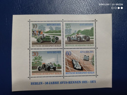 T19A-HOJA BLOQUE Nº 3 ALEMANIA BERLIN 1971 AUTOMOVIL COCHES DEPORTES - Blocks & Sheetlets