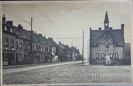 Lombardijse Nieupoortlaan En Gemeentehuis - Westende