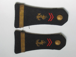 Epaulettes à Identifier **** EN ACHAT IMMÉDIAT **** - Ecussons Tissu