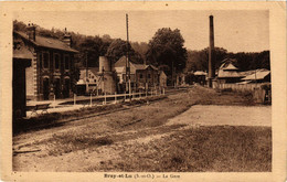 CPA BRAY-et-LU - La Gare (380345) - Bray-et-Lû