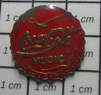 810i Pin's Pins / Beau Et Rare /  COCA-COLA / CAPSULE COCA-COLA MUSIC Par ESSO - Coca-Cola