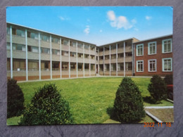 H. HART COLLEGE  STUDIEZAAL EN STUDIEKAMERS - Heusden-Zolder