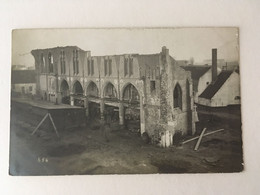 Sint-Pieters-Kapelle  Middelkerke  FOTOKAART  Kerk En Militaire Barakken Tijdens De Eerste Wereldoorlog  DUITSE SOLDAAT - Middelkerke