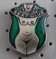 Pin Up  Sexy Club Night Club Naked Woman Slovenia Pin - Pin-ups