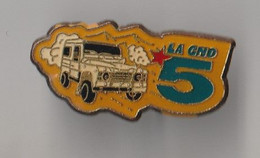 PIN'S THEME THEME AUTOMOBILE / RALLYE PARIS DAKAR CHAINE TELE LA CINQ - Rallye