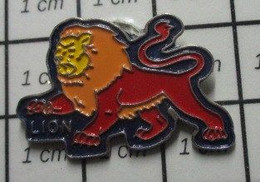 910e PINS PIN'S / Beau Et Rare : Thème ANIMAUX / LION ZODIAQUE ASTROLOGIE - Animaux