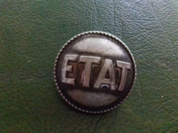 2/ BOUTON MILITAIRE ETAT GRAND MODULE DENIAU - Buttons