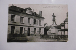 D 27 - Le Vaudreuil - La Mairie Et La Statue De Raoul Duval - Le Vaudreuil