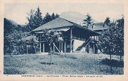 LA TRONCHE                        VILLA BELLES ALPES. LE  SALON DE THE - La Tronche