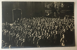 Hemiksem  FOTOKAART   Opeising Mannen Aan De Kerk Van Hemiksem In 1916  EERSTE WERELDOORLOG - Hemiksem