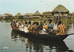 BENIN.....fete Au Village Lacustre GANVIE...edit Sapec - Benin