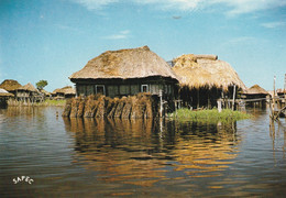 BENIN....  Village Lacustre .edit Sapec - Benin