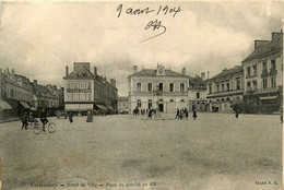 Châteauroux * Place Du Marché Au Blé * Hôtel De Ville * épicerie Parisienne - Chateauroux