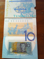 AUSTRALIA  10 TEN DOLLARS DE LUX  FOLDER 1995 LOW NUMBERED UNCIRCOLATED $ NOTE AA PREFIX - 1992-2001 (polymeerbiljetten)