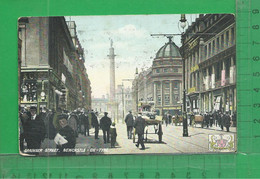 ROYAUME UNI, ANGLETERRE, NORTHUMBERLAND, NEWCASTLE : Grainger Street - Newcastle-upon-Tyne