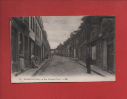 CPA - Songeons -(Oise) - Rue Crignon Fieury - Songeons