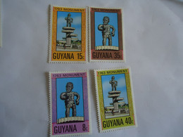 GUYANA   MNH 4  STAMPS  STATUE 1977 - Guyane (1966-...)