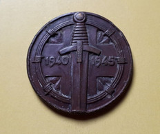 BELGIQUE MEDAILLE DU PRISONNIER DE GUERRE 1940-1945 (ATTACHE COUPEE) - Belgien