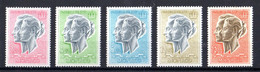 (Cote 77 €) " COUPLE PRINCIER " Sur 5 Timbres Neufs ** MNH De MONACO. N° YT PA 87  à 90A - Luftfahrt