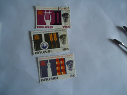 BRUNEI  USED  3 STAMPS  UNESCO 1966   AND 75C - Brunei (1984-...)