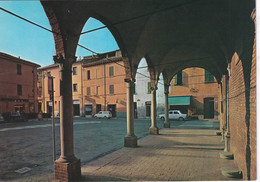 IMOLA - CARTOLINA FG SPEDITA - PORTICATO DELLA CHIESA DEI SERVI - PIAZZA MIRRI - AUTO D'EPOCA - FIAT 128 - Imola