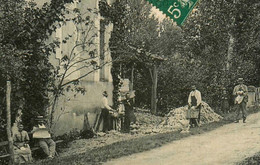 Irleau * Atelier De Sabotiers , Métier Bois Sabots , La Chaume * Village Hameau Lieu Dit * 1907 - Autres & Non Classés
