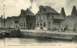 St Amand Les Eaux * Péniche Batellerie * Sortie De La Faïencerie LABORDE & BOUCHARD * Ouvrier Usine Industrie - Saint Amand Les Eaux