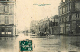 Angers * La Rue Thiers , Inondations De 1910 * Catastrophe Crue * Café De La Marine - Angers