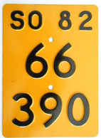 Velonummer Mofanummer Solothurn SO 82. - Number Plates