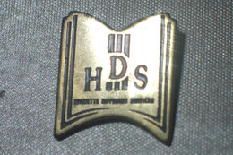 Pin's INFORMATIQUE : HDS HITACHI DATA SYSTEM - Informatique