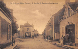 Le Breil Sur Mérize      72        Carrefour Du Dauphin Et  Rue Gambetta        (voir Scan) - Autres & Non Classés