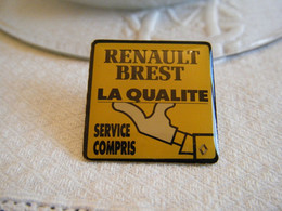 Pin's RENAULT Brest (29) La Qualité - Renault