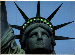 New York City Head Of Statue Of Liberty - Statue De La Liberté