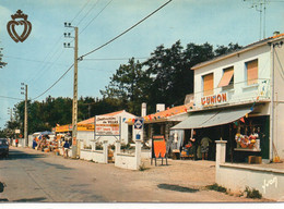 Brétignolles-sur-Mer Animée Avenue De La Plage Le Centre Commercial Commerces "l'Union" - Bretignolles Sur Mer