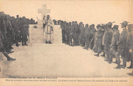 CPA LA GUERRA EN EL FRENTE ITALIANO MISA DE CAMPANA CELEBRADA SOBRE UN ALTAR DE NIEVE - Autres & Non Classés