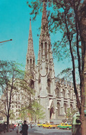 A22095 - St Patrick's Cathedral New York City United States Of America USA Post Card Unused Vintage Taxi - Églises