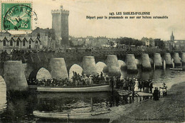 Les Sables D'olonne * Le Départ Pour La Promenade En Mer Sur Bateau Automobile - Sables D'Olonne