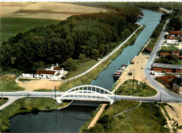 Vailly Sur Aisne * Vue Aérienne Sur Le Canal * Péniche Batellerie - Sonstige & Ohne Zuordnung