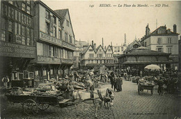 Reims * La Place Du Marché * Foire Marchands * Attelage * Commerces Magasins - Reims