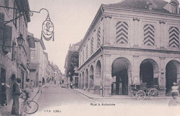 Aubonne VD, Une Rue Animée, Hotel Du Lion D'Or (1385) - Aubonne