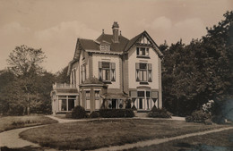 Bergen Op Zoom (N - Br.) Echte Foto // Vrederust - Woning 1e Geneesheer 1952 - Bergen Op Zoom