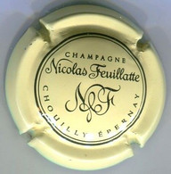 CAPSULE-CHAMPAGNE FEUILLATTE NICOLAS N°30d Crème Et Noir - Feuillate