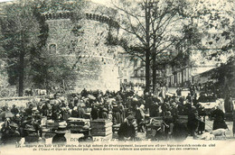 Dinan * La Tour De Coëtquen * Le Marché Aux Porcs * Foire Marchands - Dinan