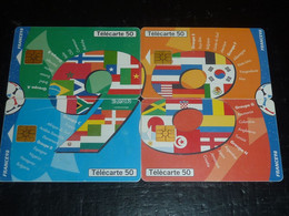 TELECARTES FRANCE - LOT DE 4 CARTES FRANCE 98 - COLLECTION LE MONDE DE LA COUPE - PUZZLE (C.V) - 1998